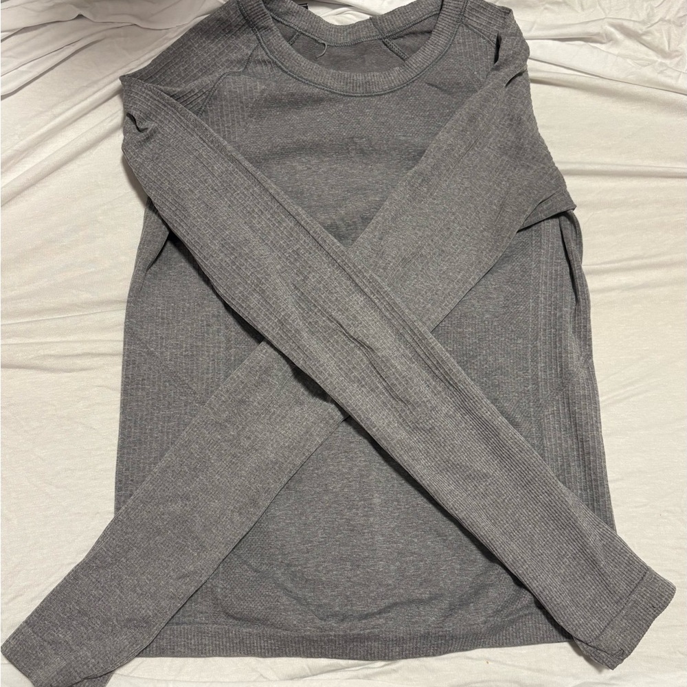 Old Navy Gray Fitted Long Sleeve
